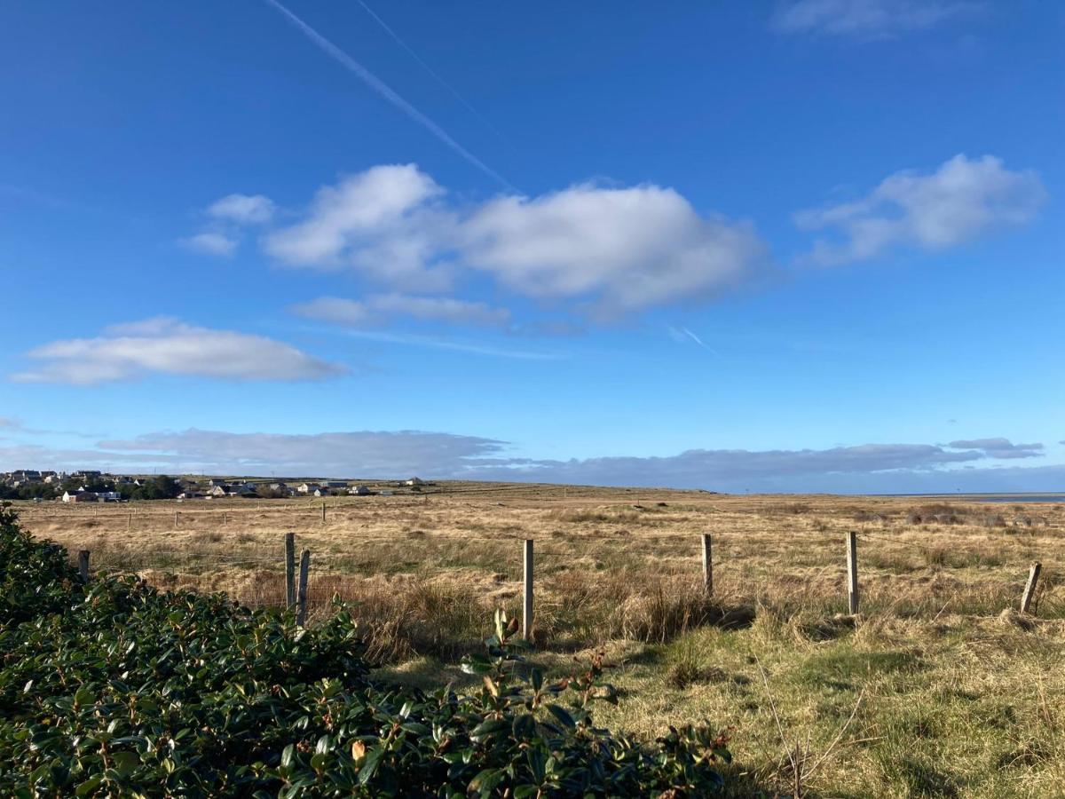 Brenarth Taigh Lägenhet Barvas Exteriör bild